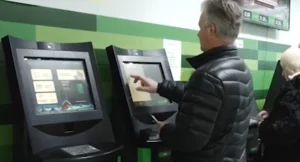 Банки можуть зупинити переказ понад 100 тисяч гривень: які операції перевіряють
